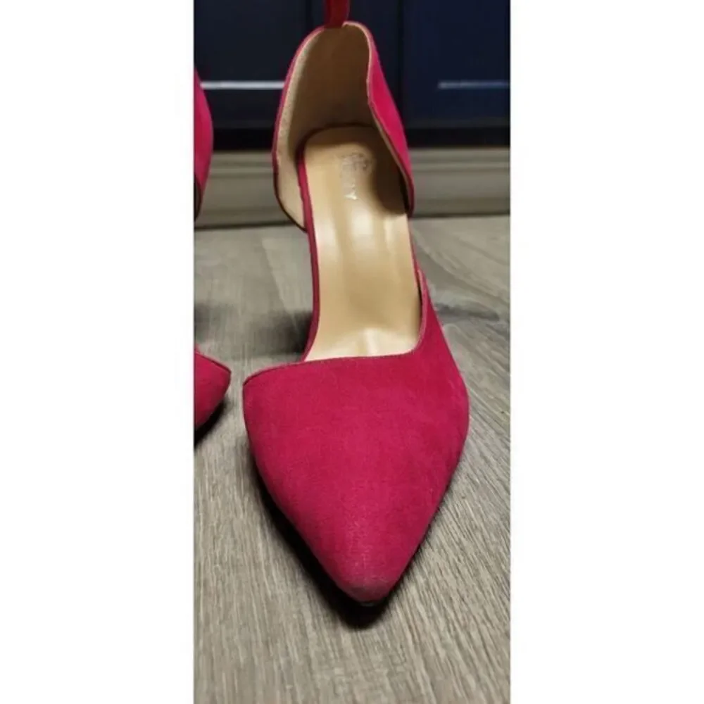 MM JULY Women's Red Faux Suede Pointed Toe Heels‎ US Size 10